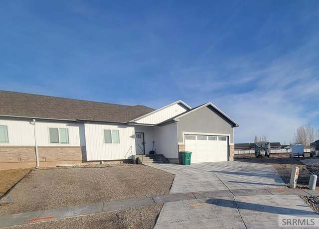 Property at 3903 E Deloy Dr, Idaho Falls, ID 83401, 6 beds, 3 baths