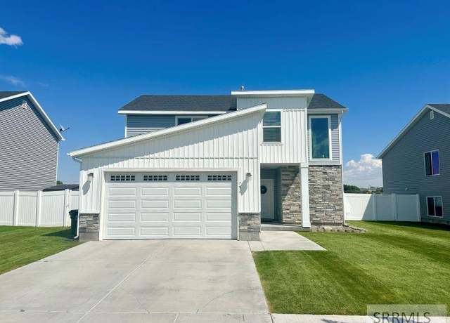 Property at 796 S 2275 W, Rexburg, ID 83440, 3 beds, 2.5 baths