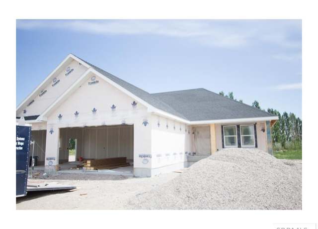 Property at 4499 Blackstone Dr, Idaho Falls, ID 83404, 6 beds, 3 baths