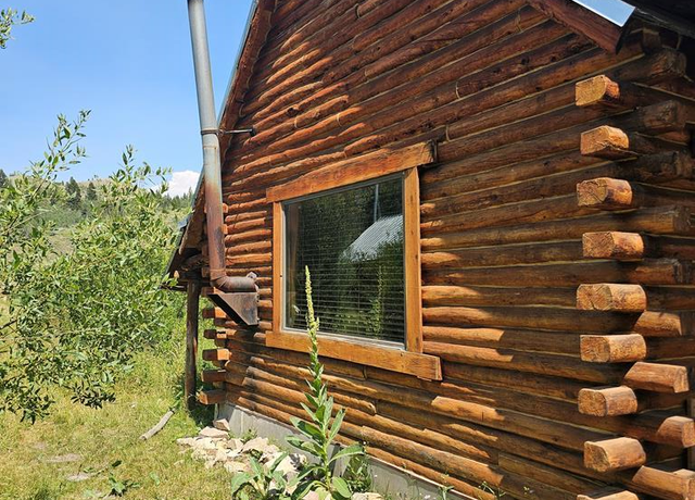 Property at 2349 Sellers Creek Rd, Shelley, ID 83274