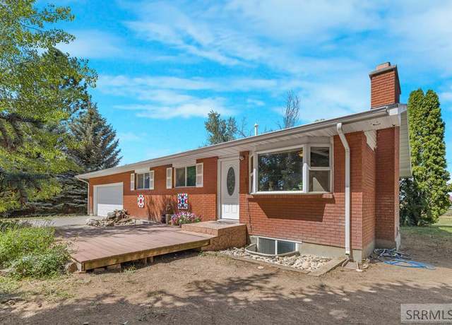 Property at 4331 E 109 N, Idaho Falls, ID 83401, 4 beds, 2.5 baths