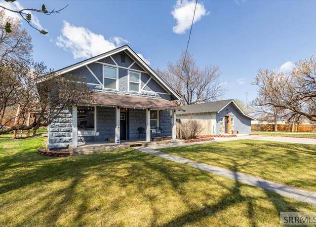 Property at 639 N 2858 E, Roberts, ID 83444, 5 beds, 3 baths