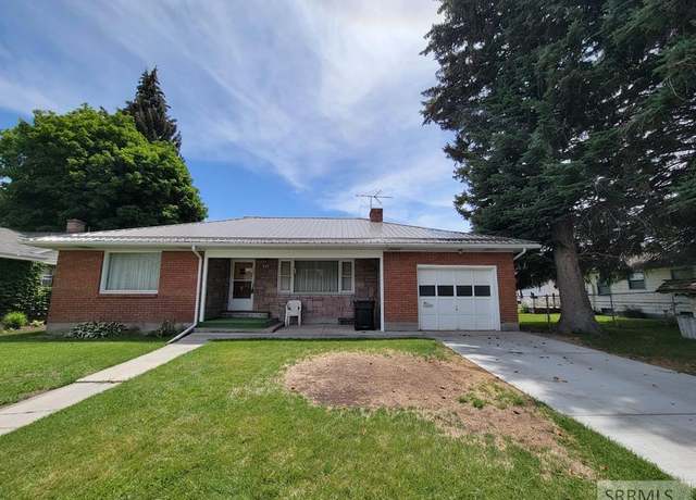 Property at 920 9th St, Idaho Falls, ID 83404, 2 beds, 1 bath