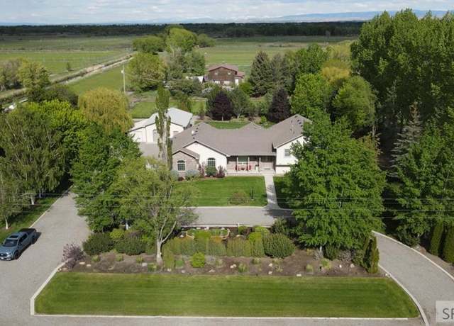 Property at 2700 N 6000 W, Rexburg, ID 83440, 4 beds, 2.5 baths