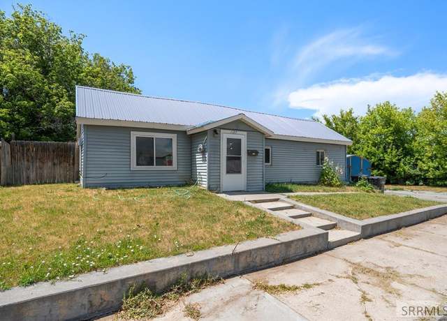 Property at 1127 Jefferson Ave, Idaho Falls, ID 83402, 3 beds, 1 bath