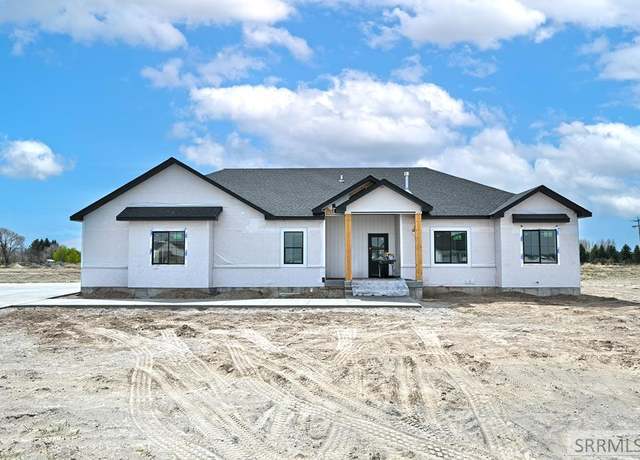 Property at 833 E 1560 N, Shelley, ID 83274, 6 beds, 3.5 baths