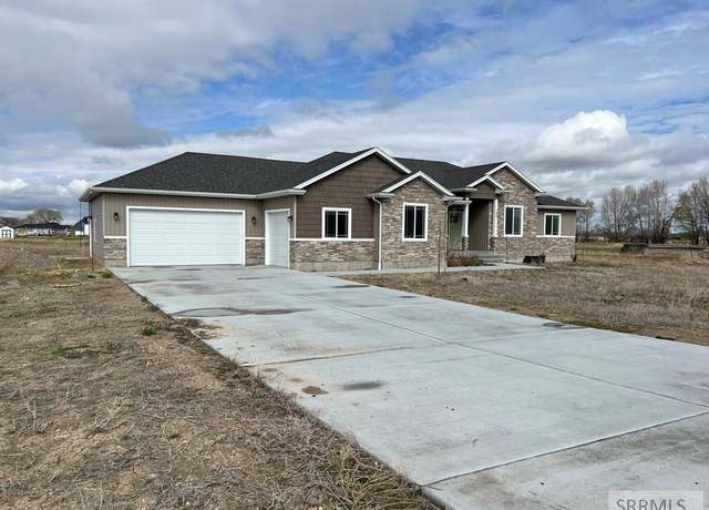 Property at 155 N 4544 E, Rigby, ID 83442, 3 beds, 2.5 baths