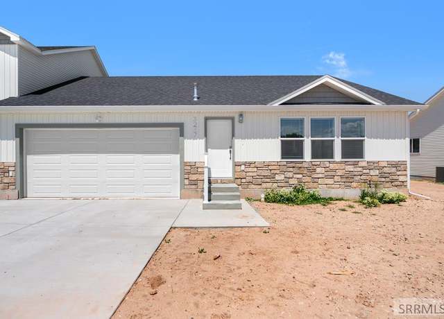 Property at 3237 E Reynard Ln, Idaho Falls, ID 83401, 2 beds, 2 baths