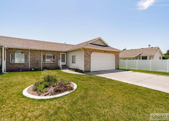 Property at 2930 Courtyard Cir, Ammon, ID 83406, 2 beds, 2 baths