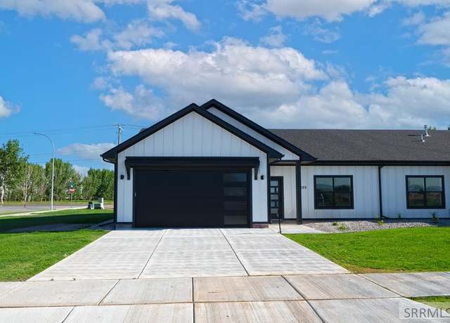 Property at 275 Birdie Thompson Dr, Idaho Falls, ID 83401, 3 beds, 2 baths