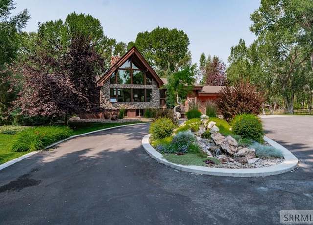Property at 446 N 4108 E, Rigby, ID 83442, 4 beds, 2.5 baths