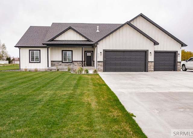 Property at 4131 E 218 N, Rigby, ID 83442, 6 beds, 3 baths