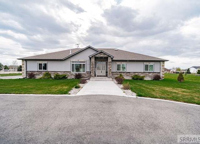 Property at 423 N 3836 E, Rigby, ID 83442, 4 beds, 2.5 baths