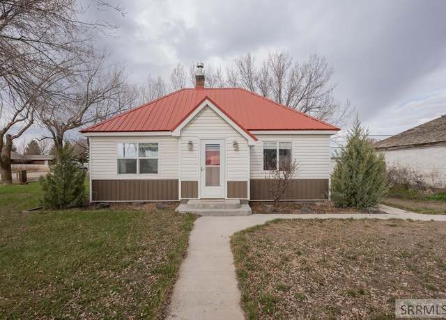 Property at 5010 W 6000 N, Rexburg, ID 83440, 2 beds, 1.5 baths