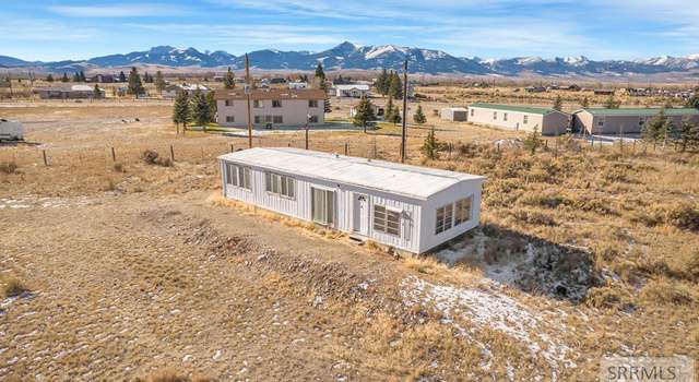 Photo of 140 N Front St, Leadore, ID 83464