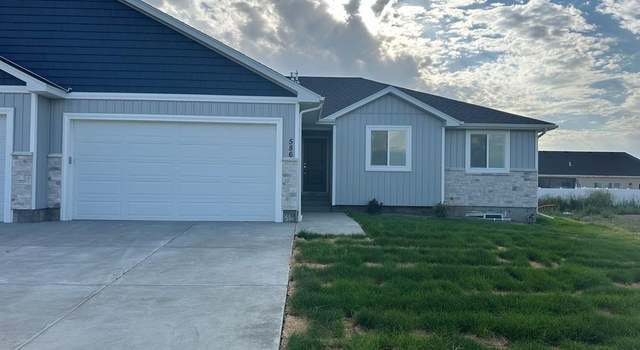 Photo of 586 S Austin Ave, Sugar City, ID 83448