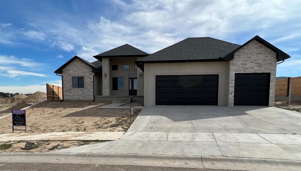 2374 Stetson Way, Garden City, KS 67846 MLS 18062 Redfin