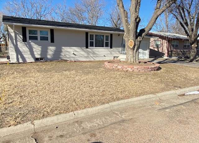 Property at 2007 N 6th St, Garden City, KS 67846, 3 beds, 2 baths