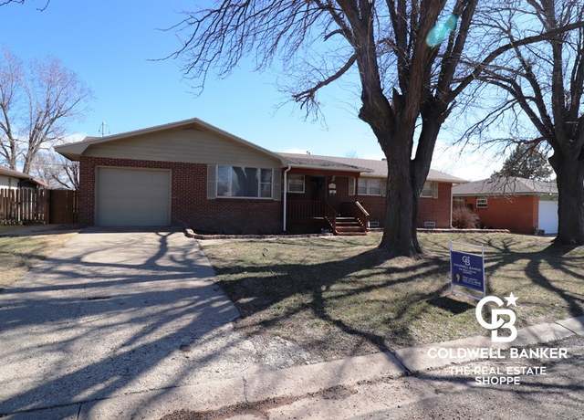 Property at 1627 N Roosevelt Ave, Liberal, KS 67901, 4 beds, 3 baths