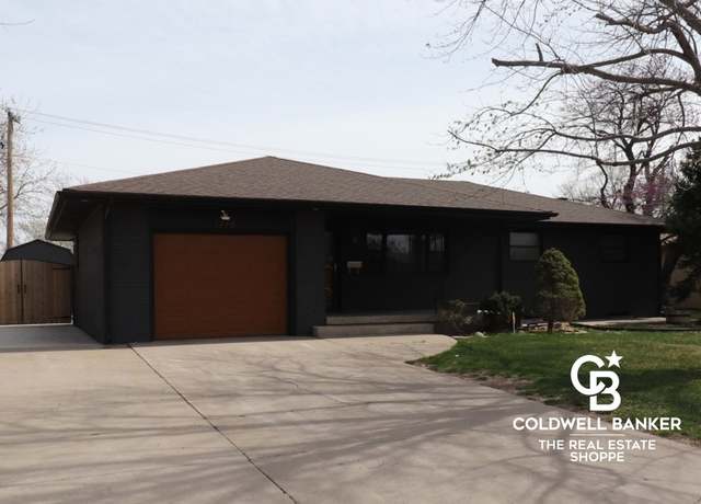 Property at 1710 Old Manor Rd, Garden City, KS 67846, 4 beds, 2.5 baths