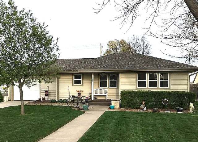 Property at 1708 A St, Garden City, KS 67846, 3 beds, 2.5 baths