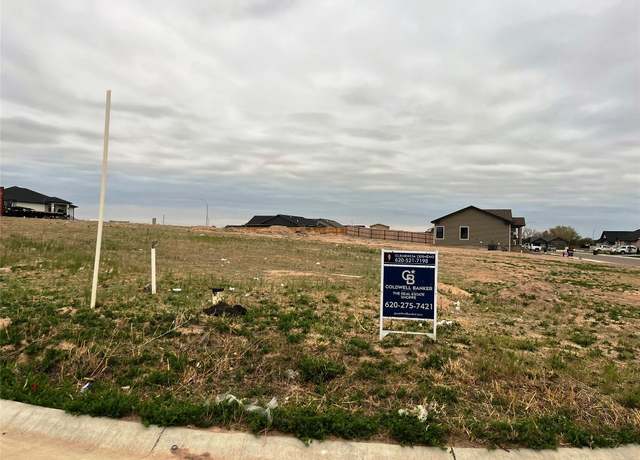 Property at 2168 Glenwood Dr, Garden City, KS 67846