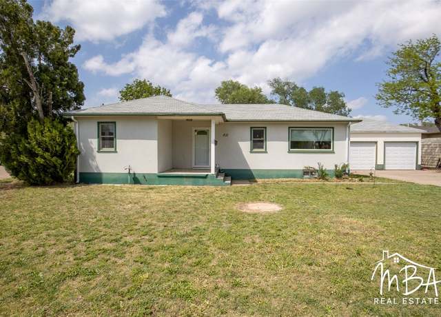 Property at 611 Jenny Ave, Garden City, KS 67846, 2 beds, 1 bath