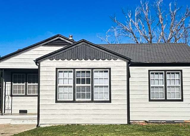 Property at 622 N 13th St, Garden City, KS 67846, 4 beds, 2 baths