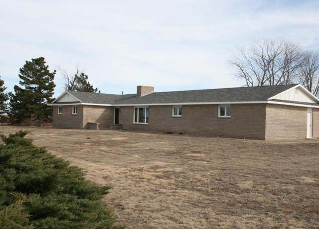 Property at 769 Hwy 56, Satanta, KS 67870, 6 beds, 2 baths