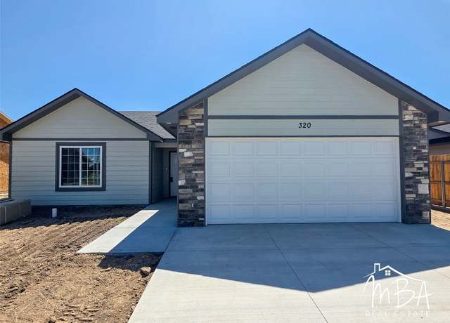 Property at 320 Rowland Cir, Garden City, KS 67846, 3 beds, 2 baths