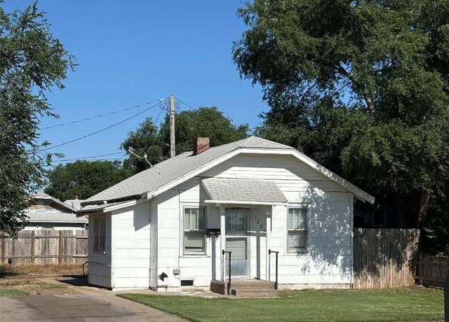 Property at 1209 N 8th St, Garden City, KS 67846, 1 bed, 1 bath
