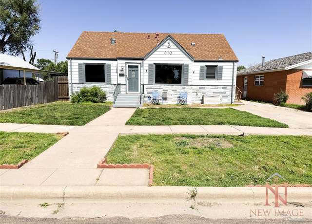 Property at 310 N 12th St, Garden City, KS 67846, 3 beds, 1.5 baths