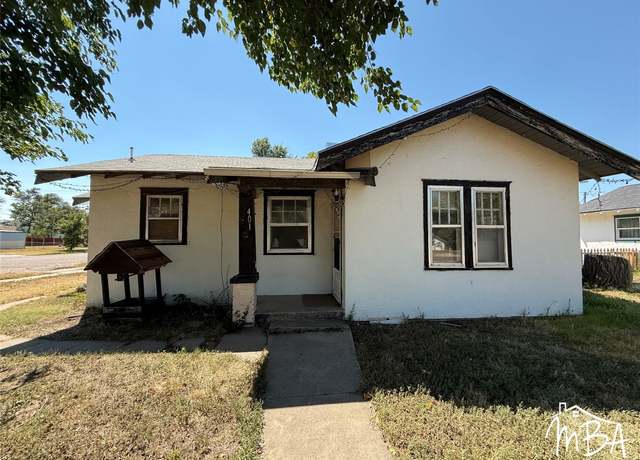 Property at 401 Washington St, Garden City, KS 67846, 2 beds, 1 bath