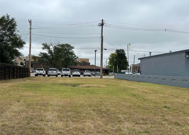 Property at 604 N 7th St, Garden City, KS 67846