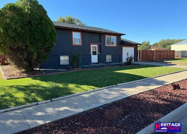 Property at 602 W Fair St, Garden City, KS 67846, 3 beds, 2 baths