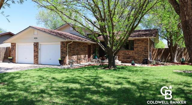 Photo of 2006 N Apache Dr, Garden City, KS 67846