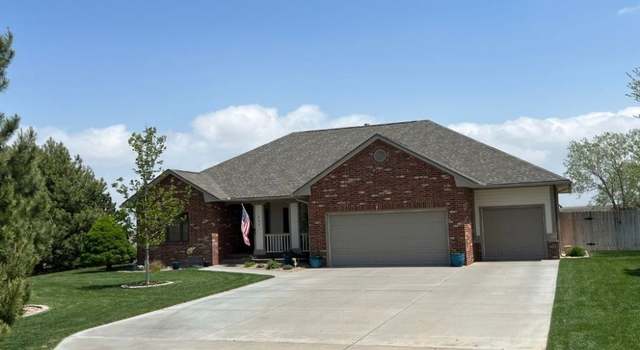 Photo of 205 Bullard Dr, Garden City, KS 67846