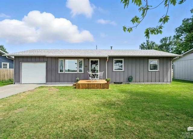 Property at 1133 St Mary's Rd, Junction City, KS 66441, 3 beds, 2 baths
