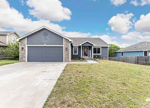 Property at 1309 Spring Hill Dr, Junction City, KS 66441, 4 beds, 3 baths