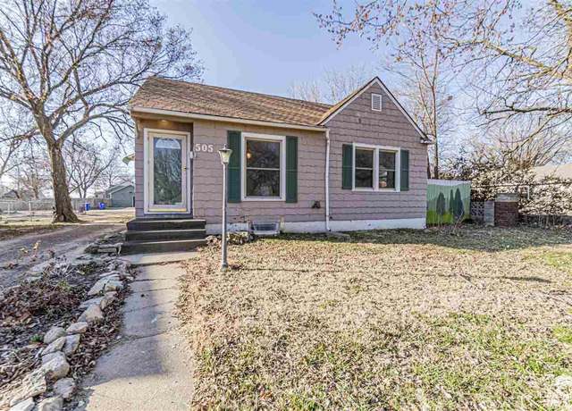 Property at 505 W Elm St, Junction City, KS 66441, 4 beds, 3 baths