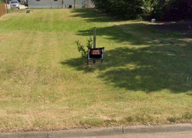 Property at 1501 N Campbell St, Abilene, KS 67410