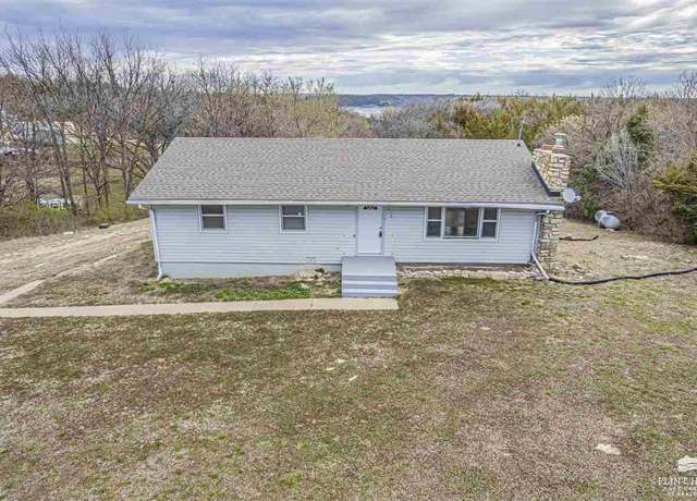 Property at 9012 Blue Ridge Rd Rd, Manhattan, KS 66503, 3 beds, 2 baths