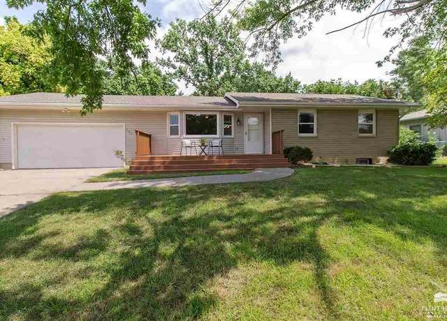 Property at 139 S Eisenhower Dr, Junction City, KS 66441, 5 beds, 3 baths