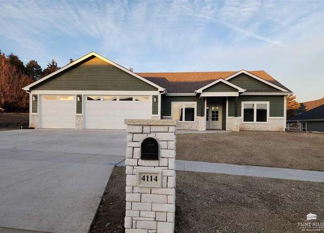 Property at 4114 Scenic Xing, Manhattan, KS 66503, 3 beds, 2 baths