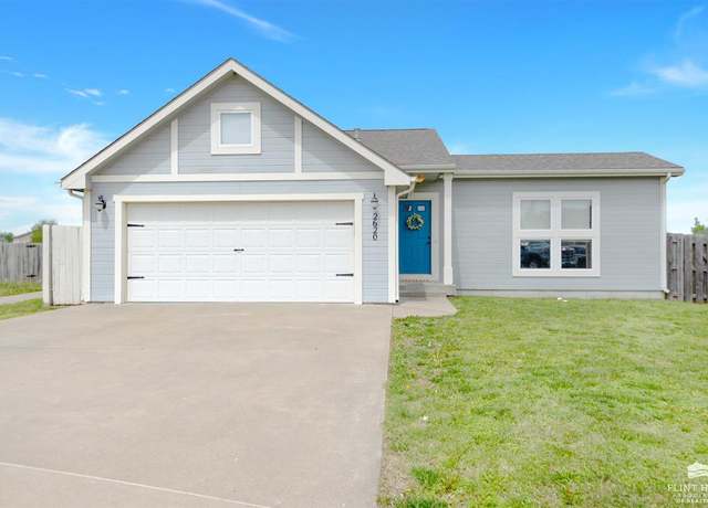 Property at 2620 Brook Cir, Manhattan, KS 66502, 3 beds, 2.5 baths