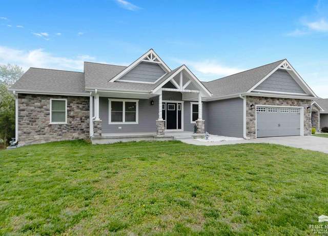 Property at 913 Chisholm Trl, Junction City, KS 66441, 5 beds, 3 baths