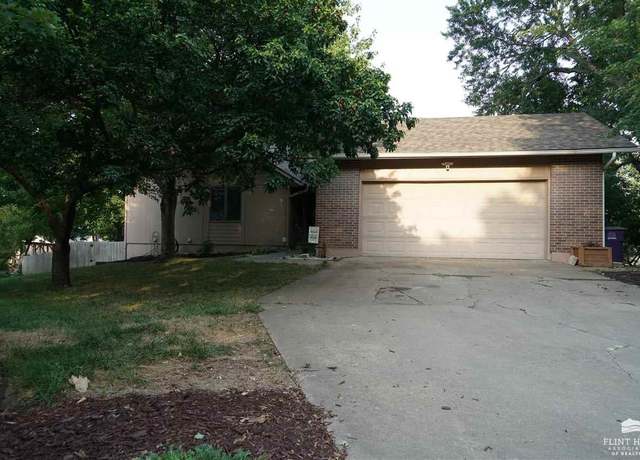 Property at 2120 Fox Mdws, Manhattan, KS 66503, 4 beds, 2 baths