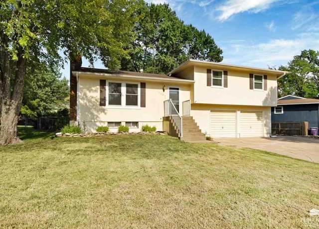 Property at 1308 Givens Rd, Manhattan, KS 66503, 4 beds, 3 baths
