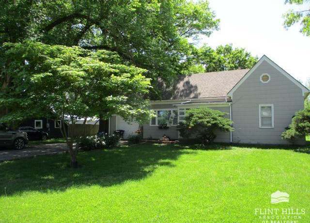 Property at 961 U Ave, Council Grove, KS 66846, 4 beds, 1 bath