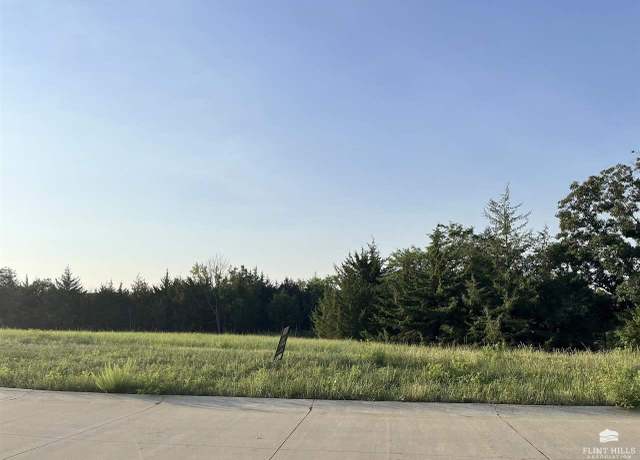 Property at 4852 Nature Ave, Manhattan, KS 66502